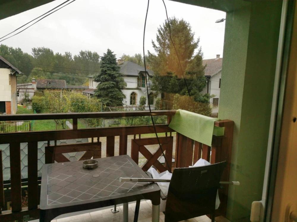 Vila Odmor Na Dunavu Beocin Esterno foto