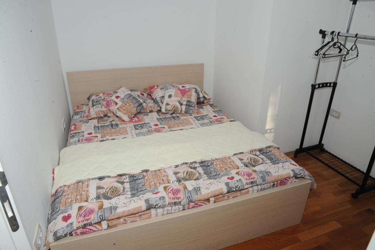 Vila Odmor Na Dunavu Beocin Esterno foto