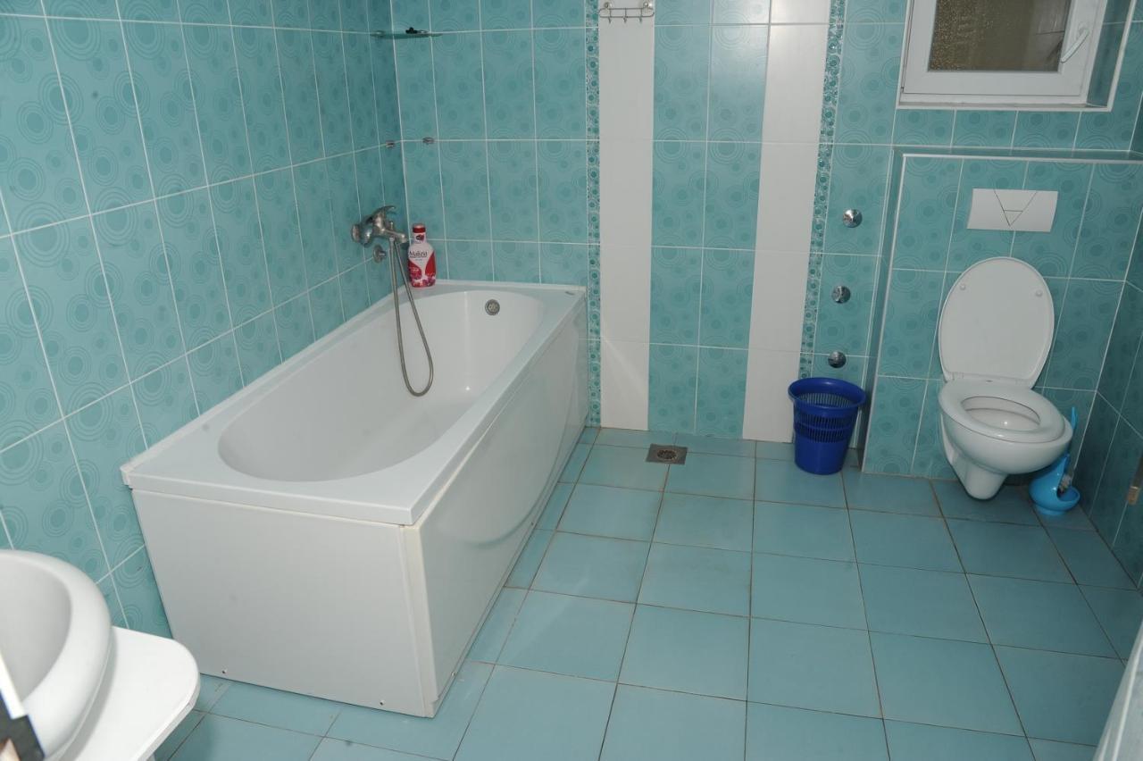 Vila Odmor Na Dunavu Beocin Esterno foto